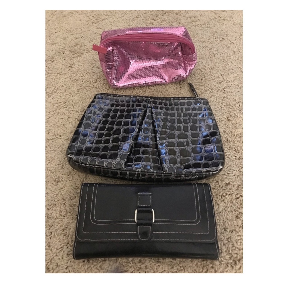 Set of wallet and small bags